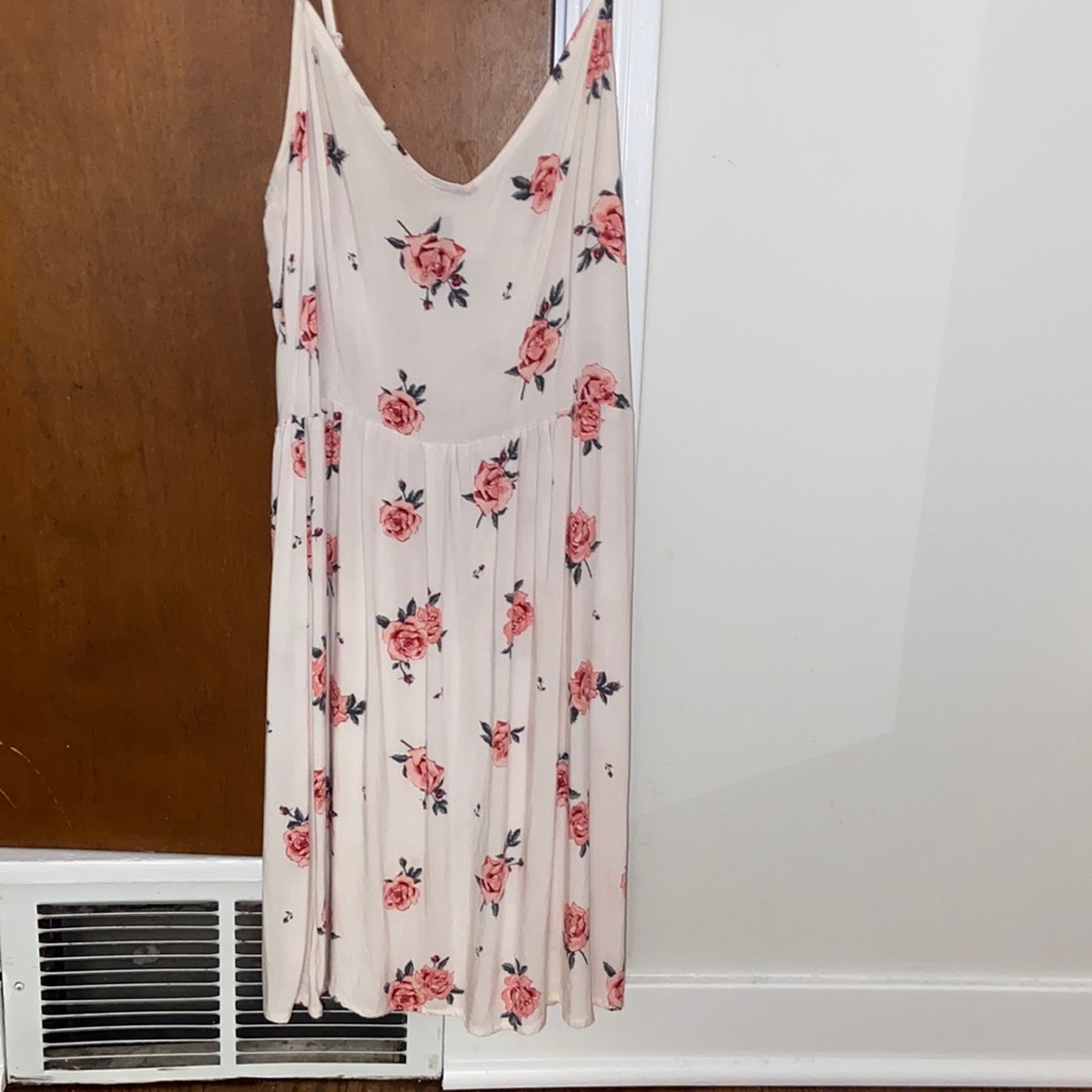 Flowery flowy dress